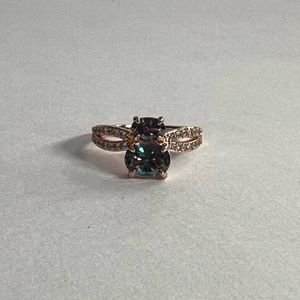 Ring Bomb Party | RBP 5509 |
Butterfly Shimmer | Size 7